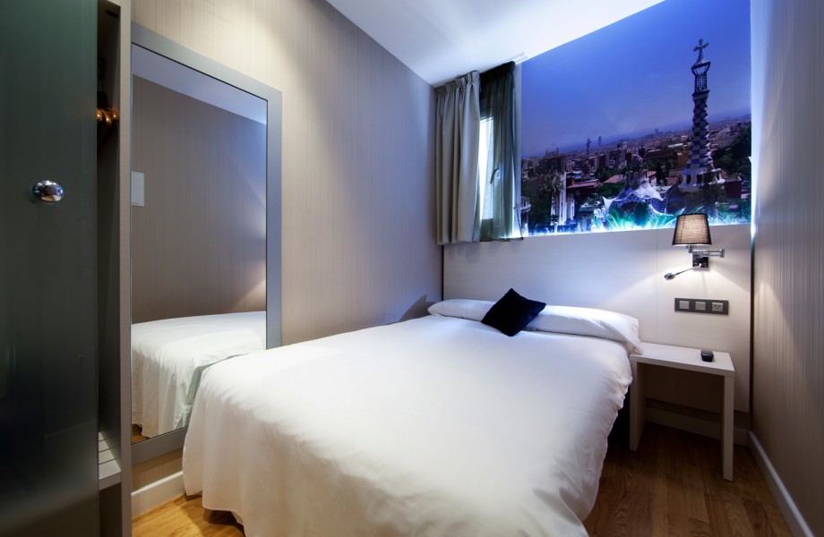 hostal-ramblas-barcelona-014